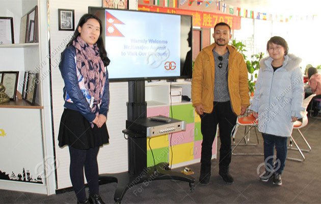 Nepal customer visit frying machine