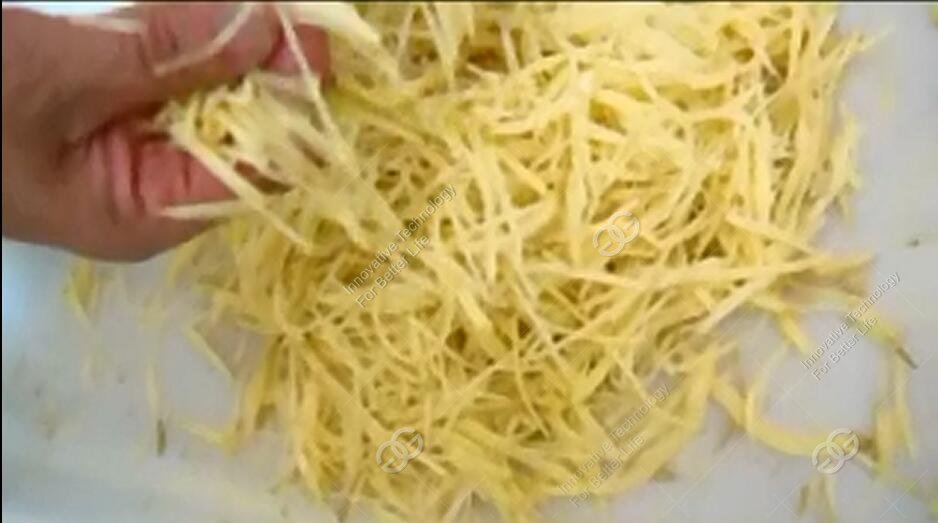 Continuous plantain chips frying machine