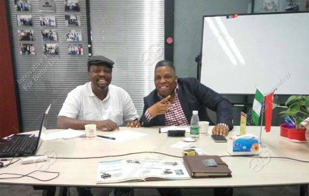 Nigeria customers come to visit our chin chin making machine
